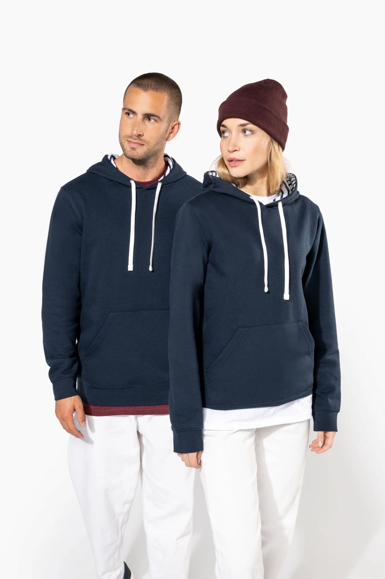Kariban Unisex sweater met capuchon met contrasterend motief