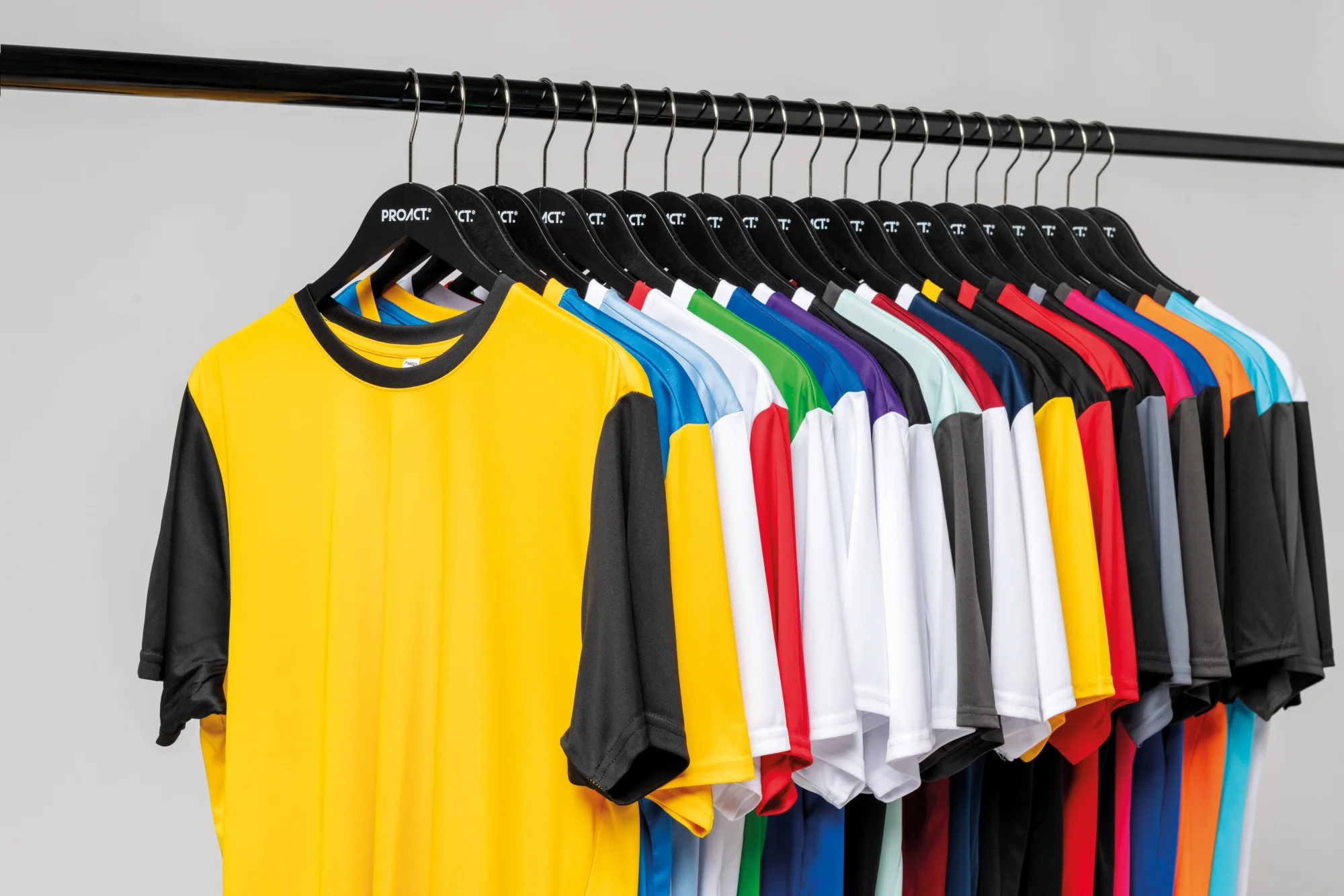 PROACT® Unisex multisport T-shirt met korte mouwen in twee kleuren