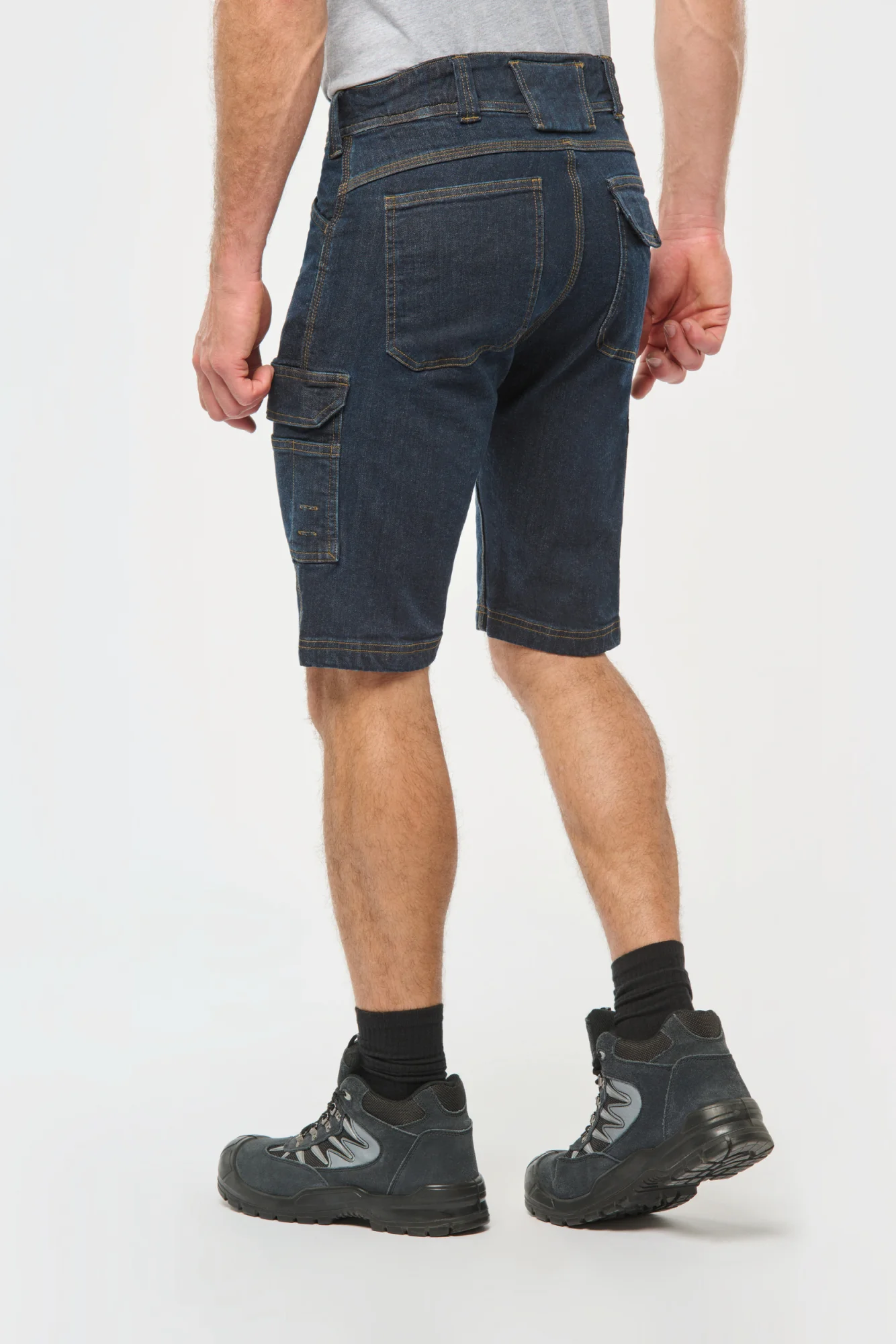 WK. Designed To Work Denim herenbermuda met meerdere zakken