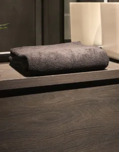 SG ACCESSORIES - TOWELS Seine Beach Towel LUXE