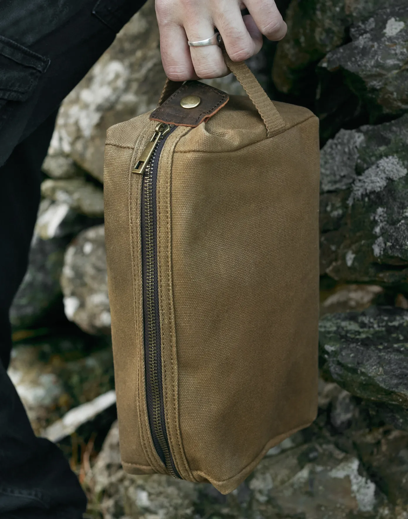079_30_742_M-2023_03