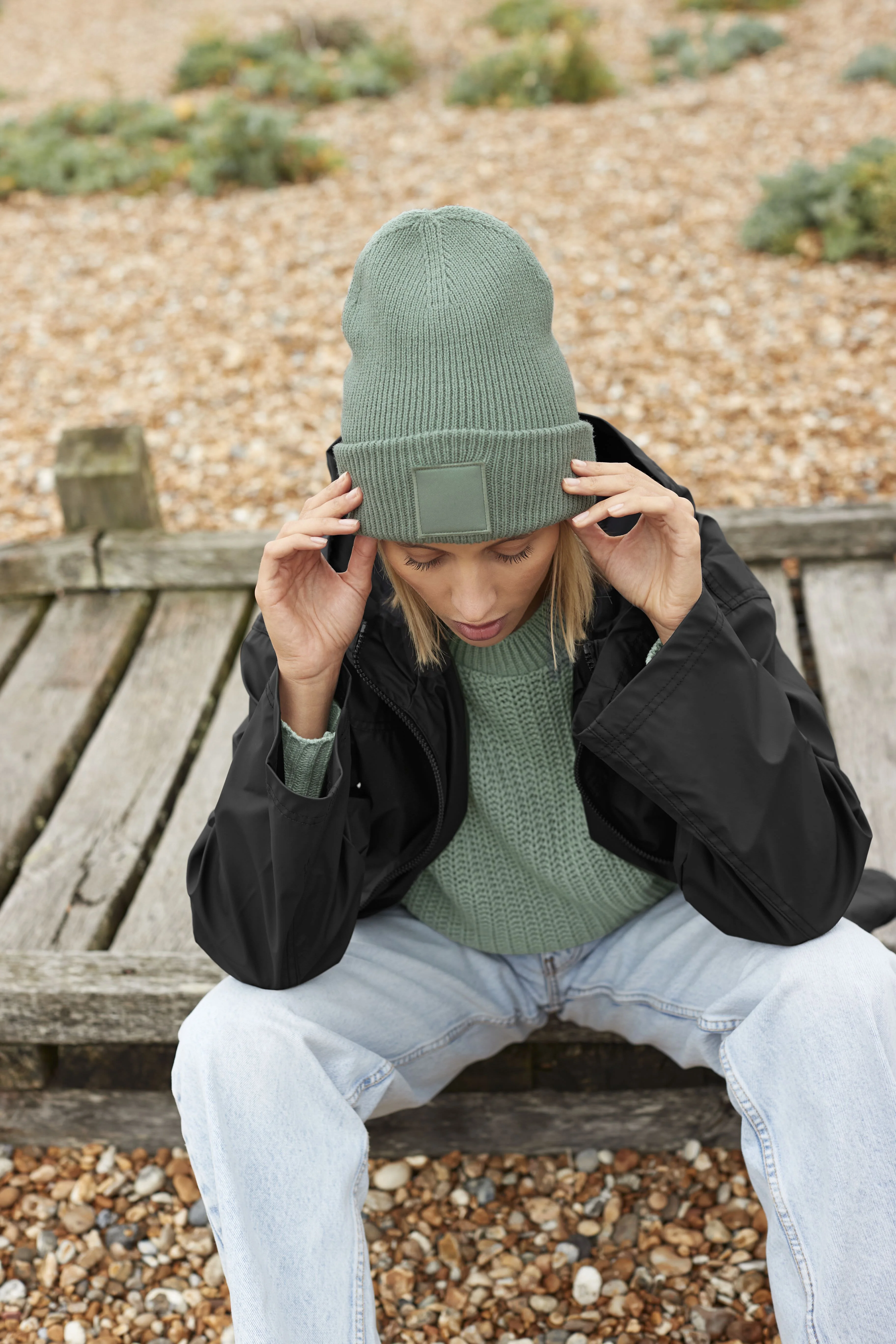 Beechfield® Muts met brede revers en toon-op-toon patch