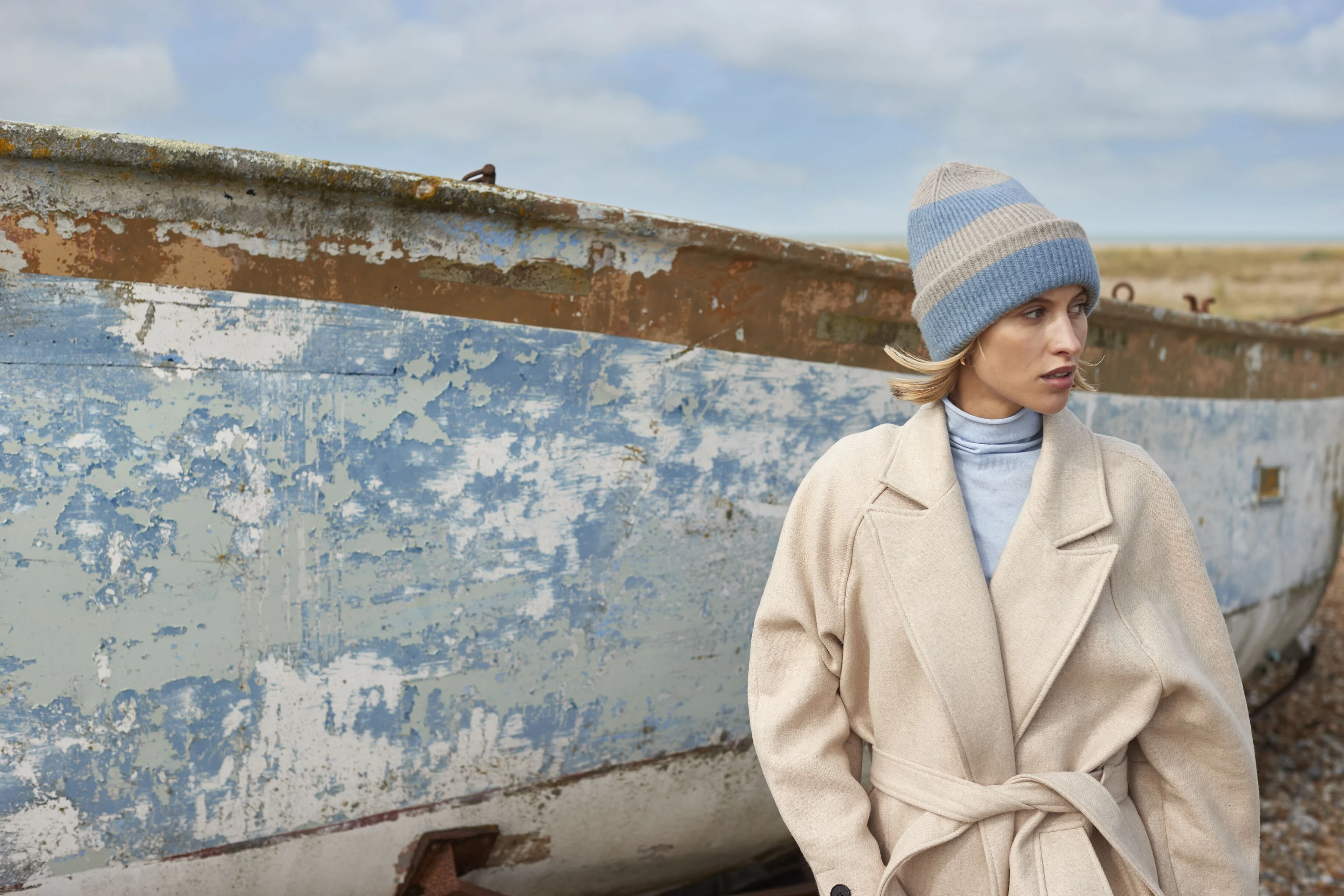 Colour block beanie