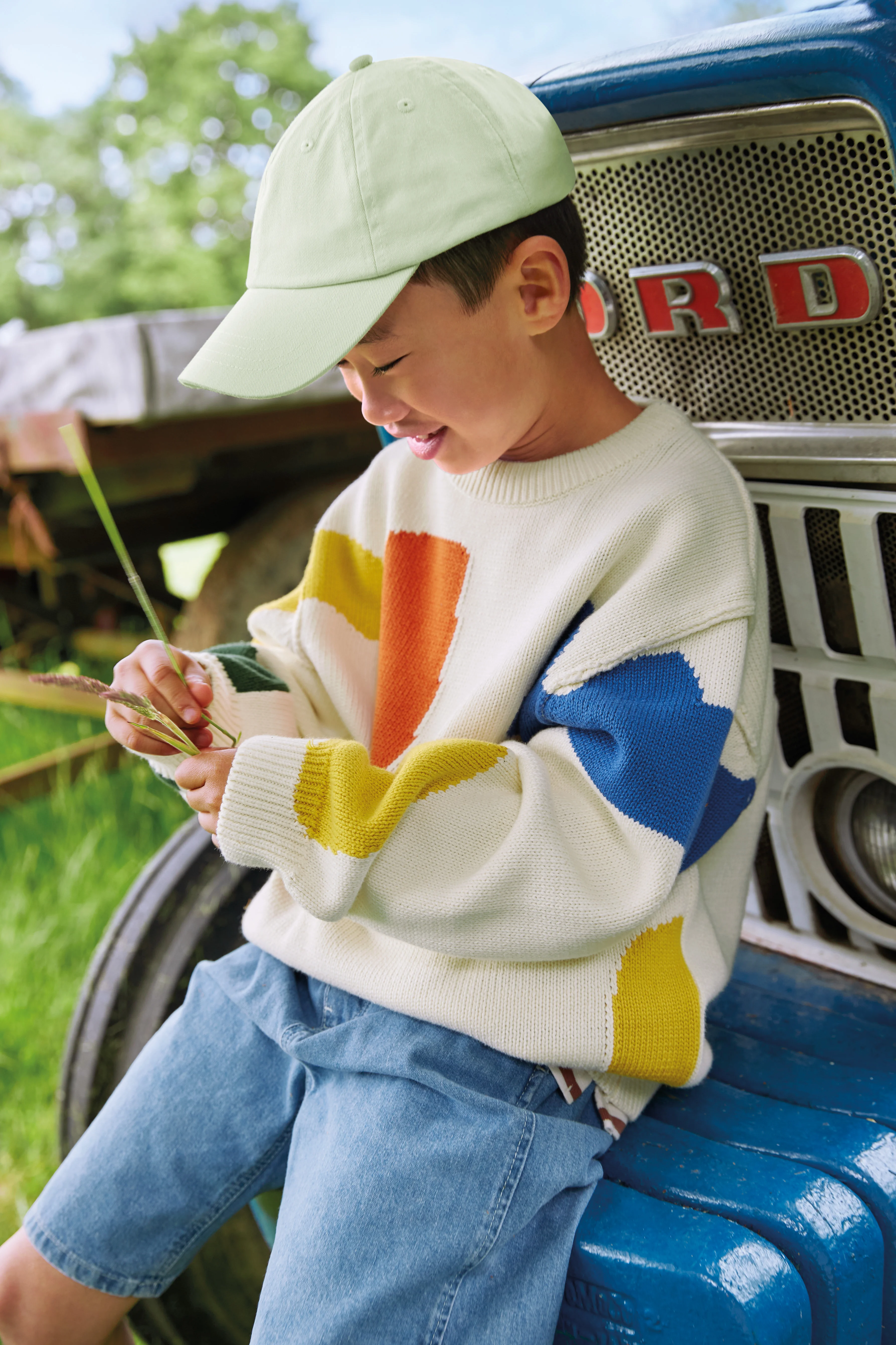 Junior low-profile 6-panel dad cap