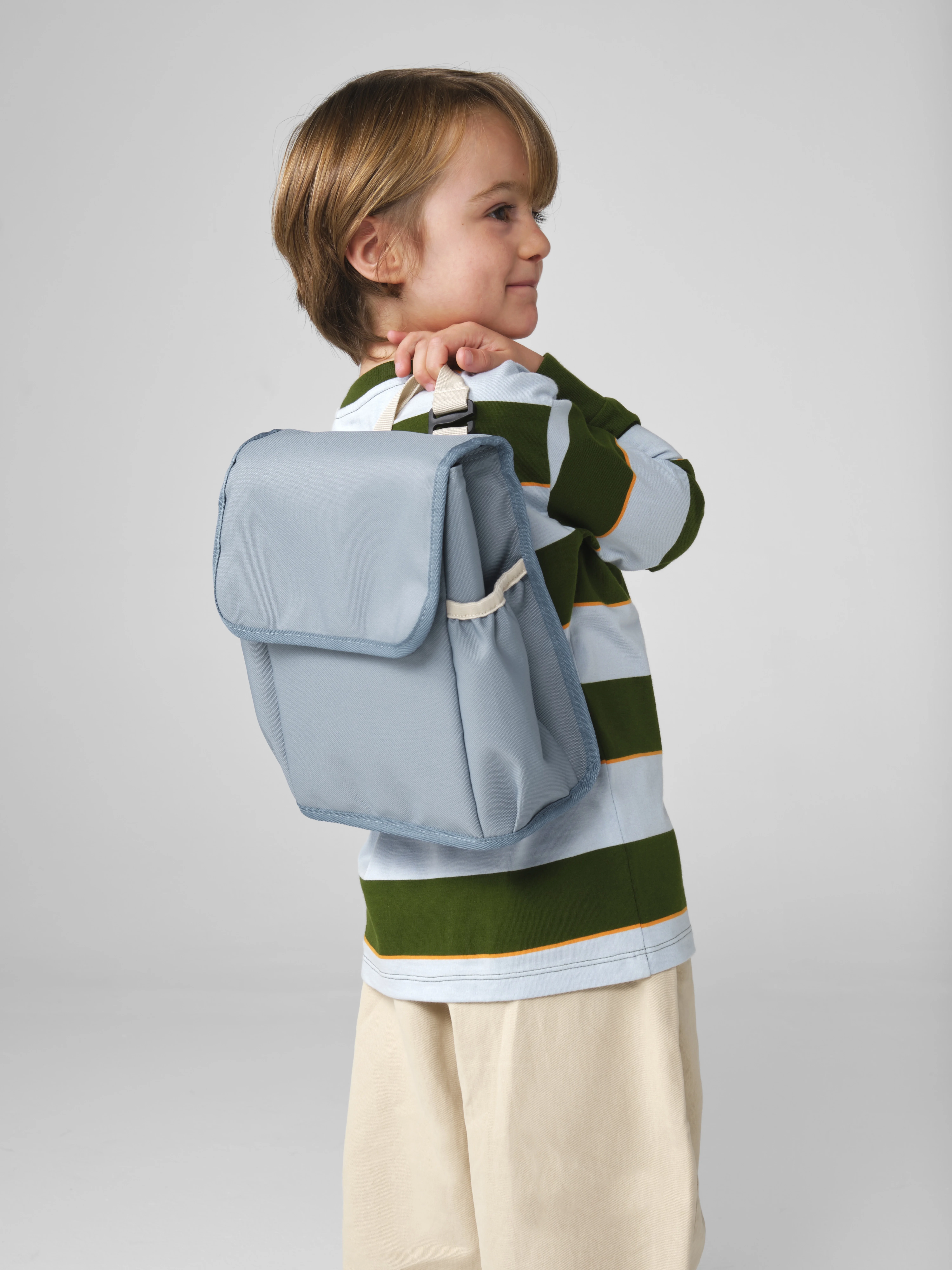 Kids adventure cooler bag