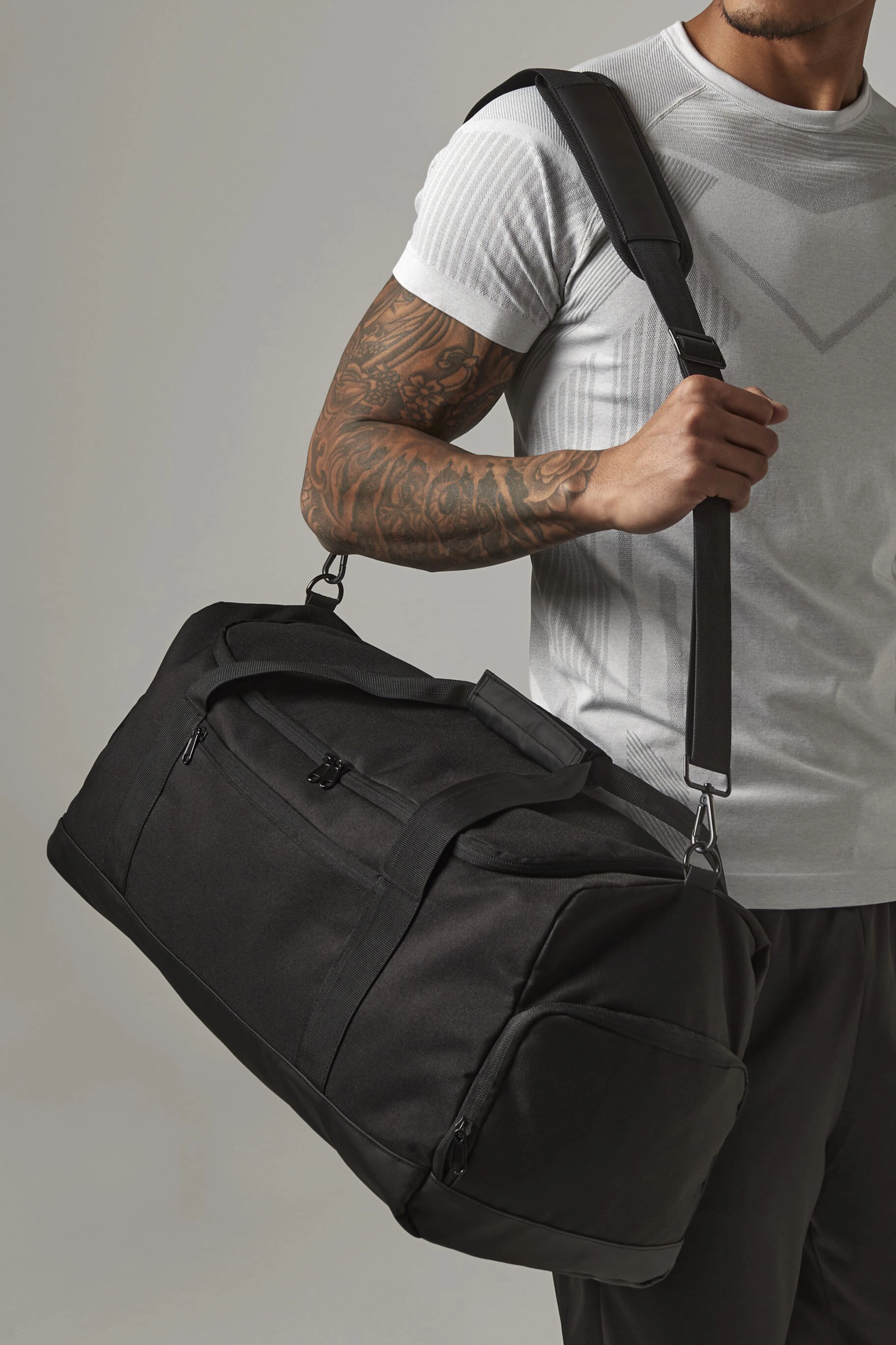 Medium training holdall
