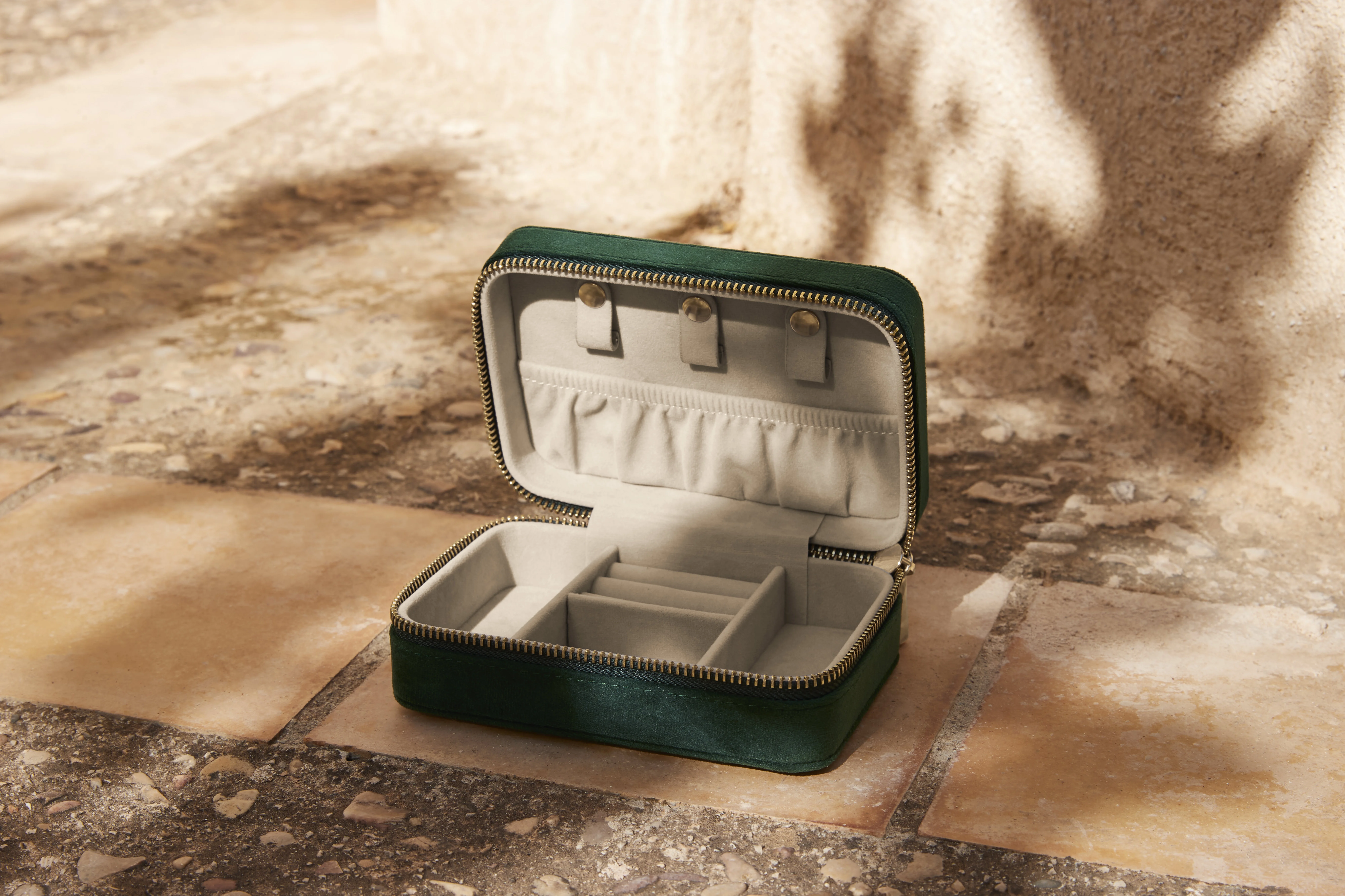 Velvet travel jewellery box