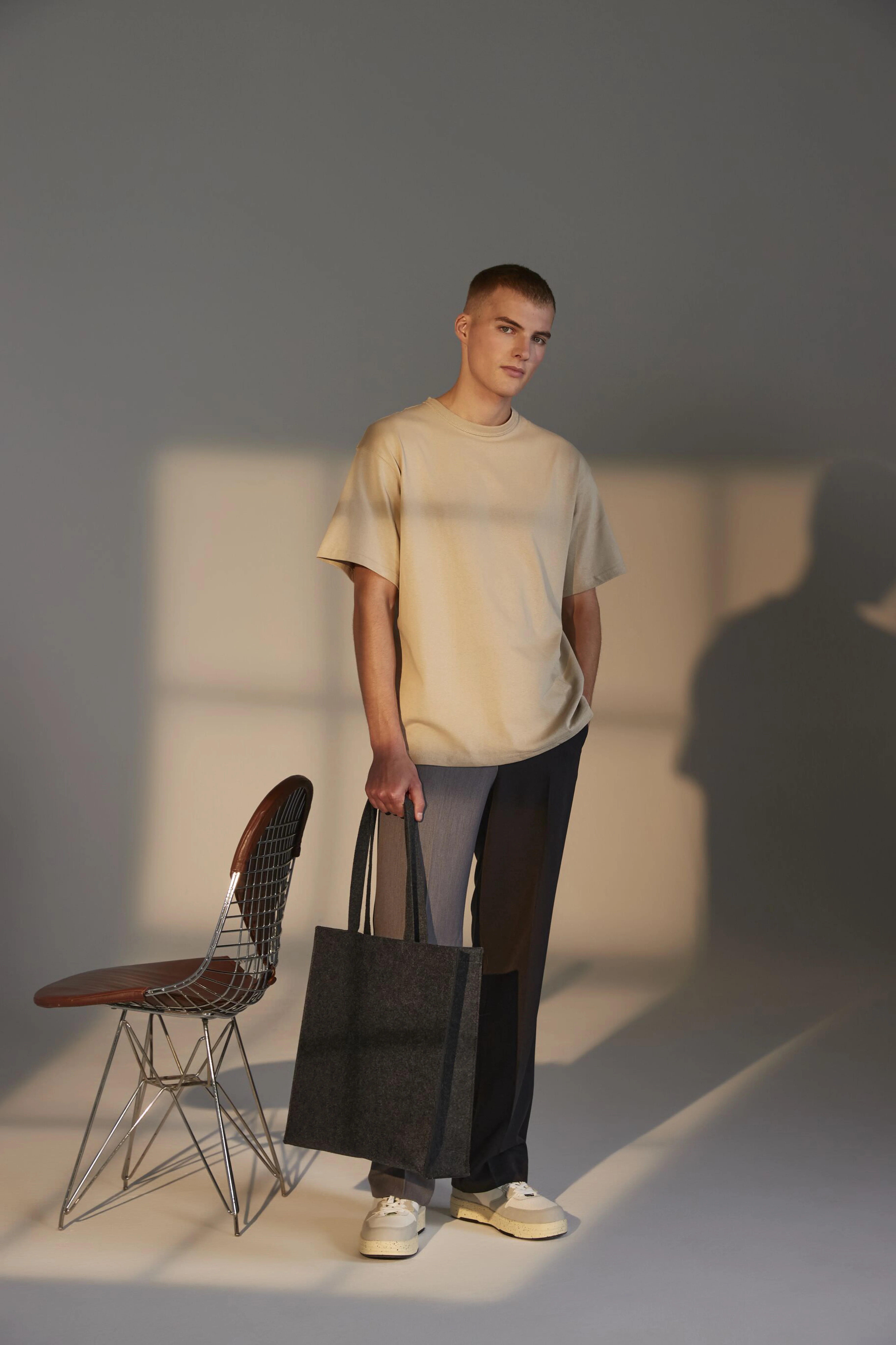 Felt tote bag