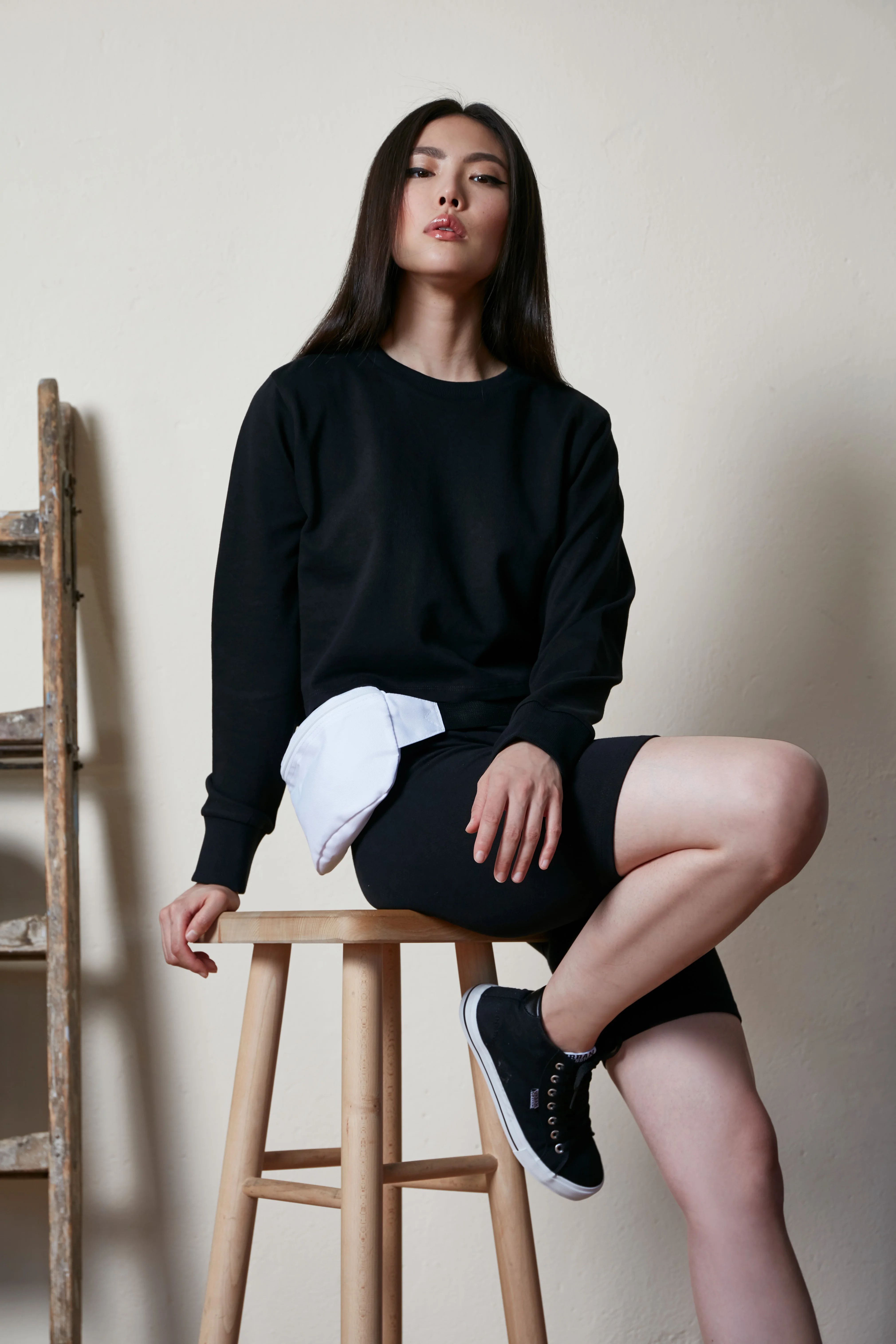 Women’s terry cropped crew