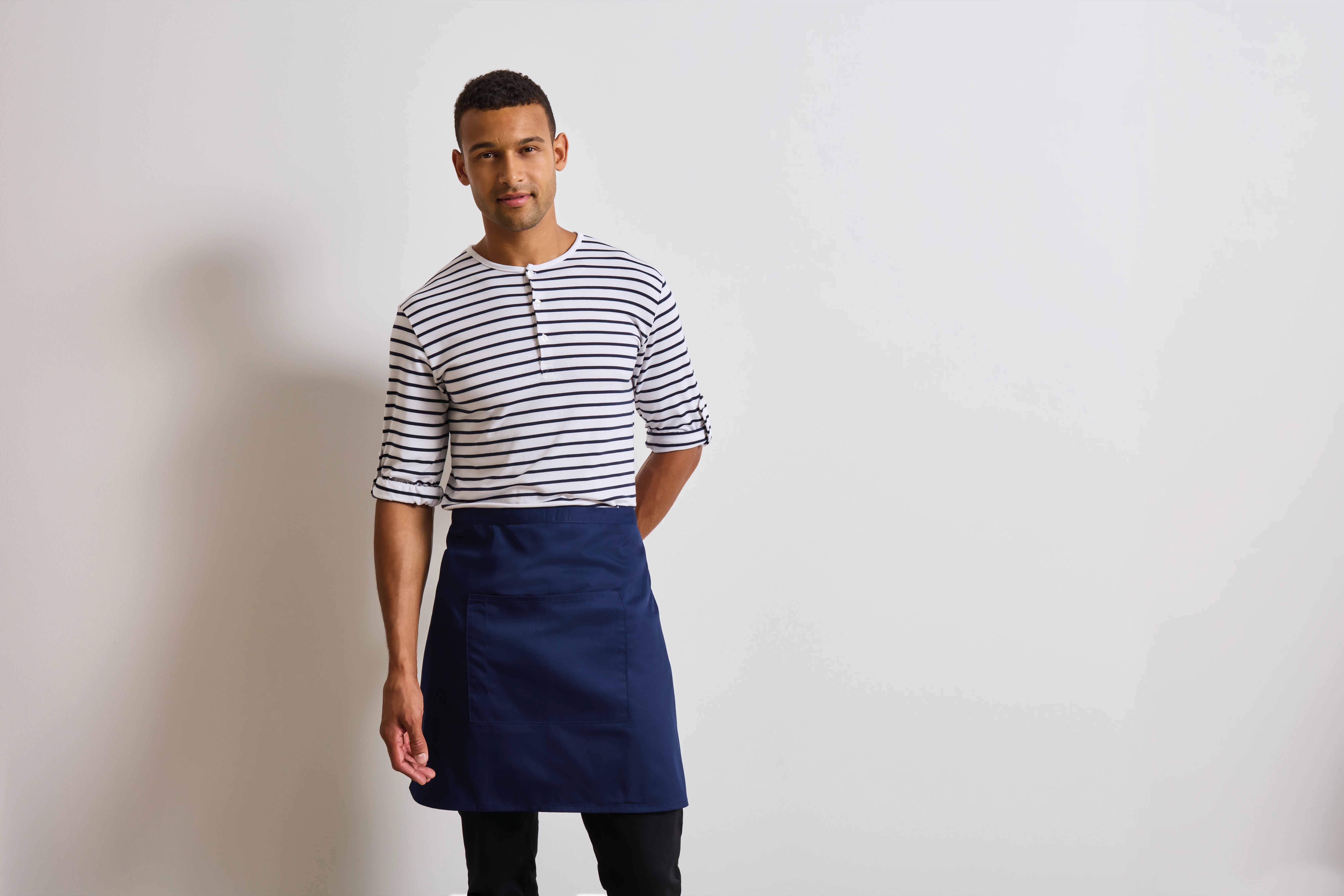 ‘Colours collection’ mid-length pocket apron