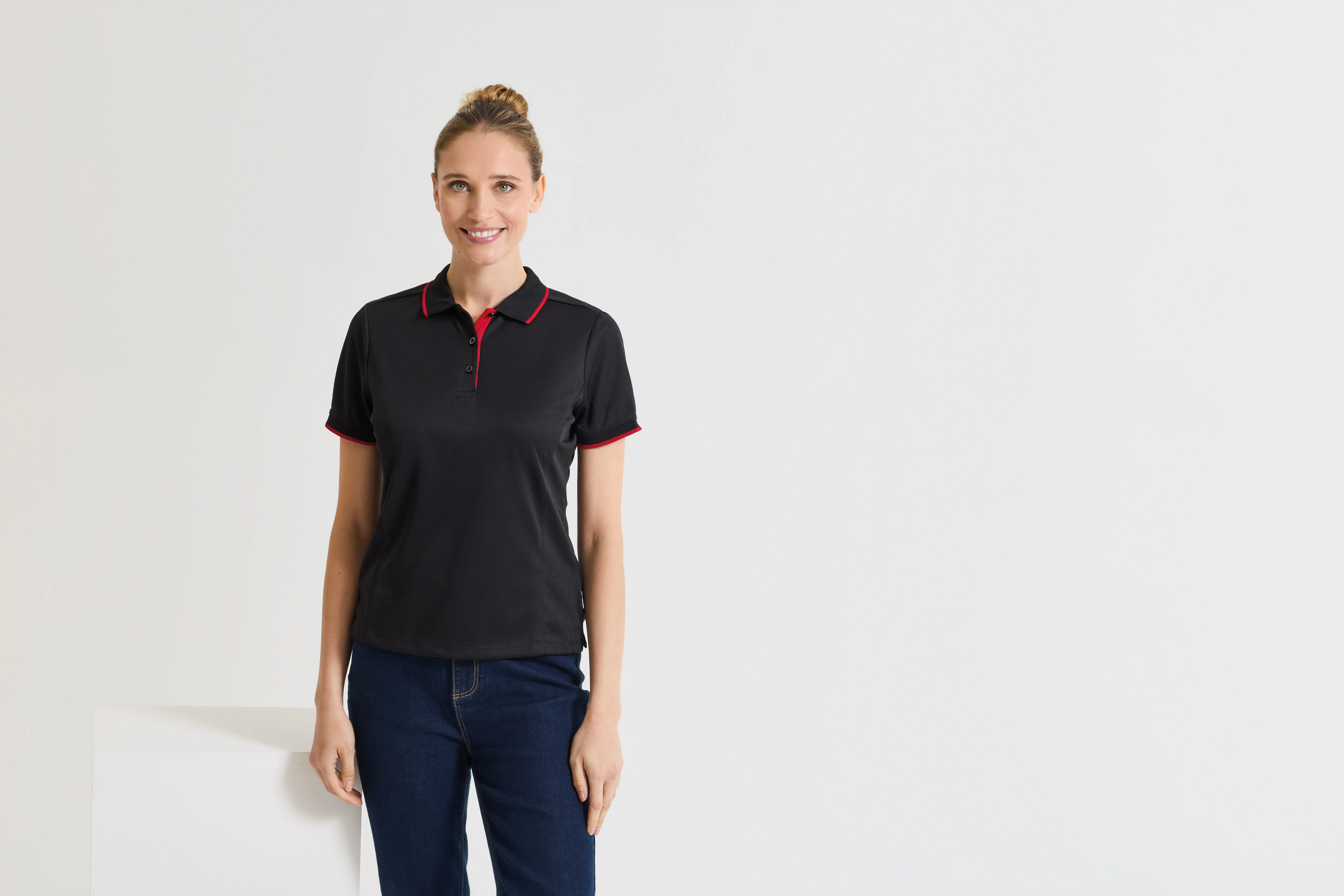 Women's contrast Coolchecker® polo