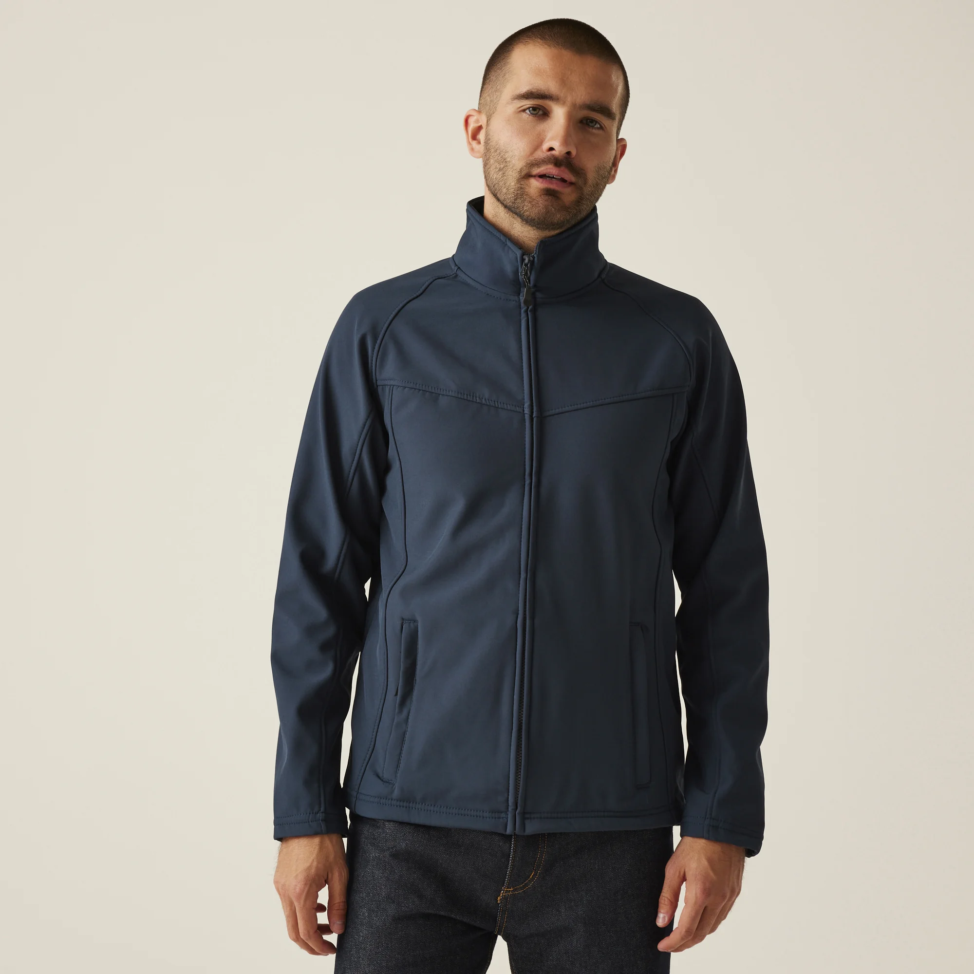 Uproar softshell