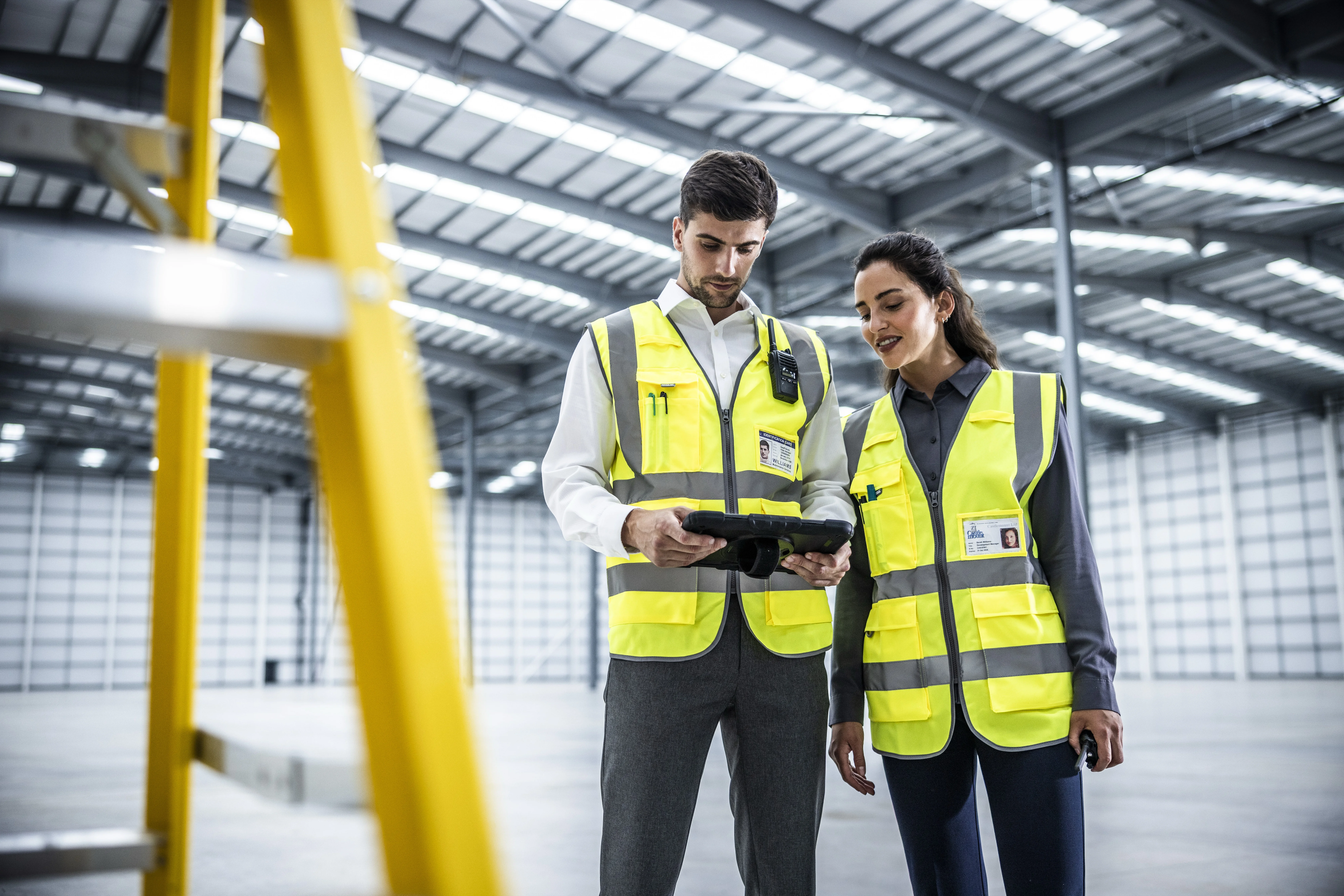 Pro hi-vis executive vest