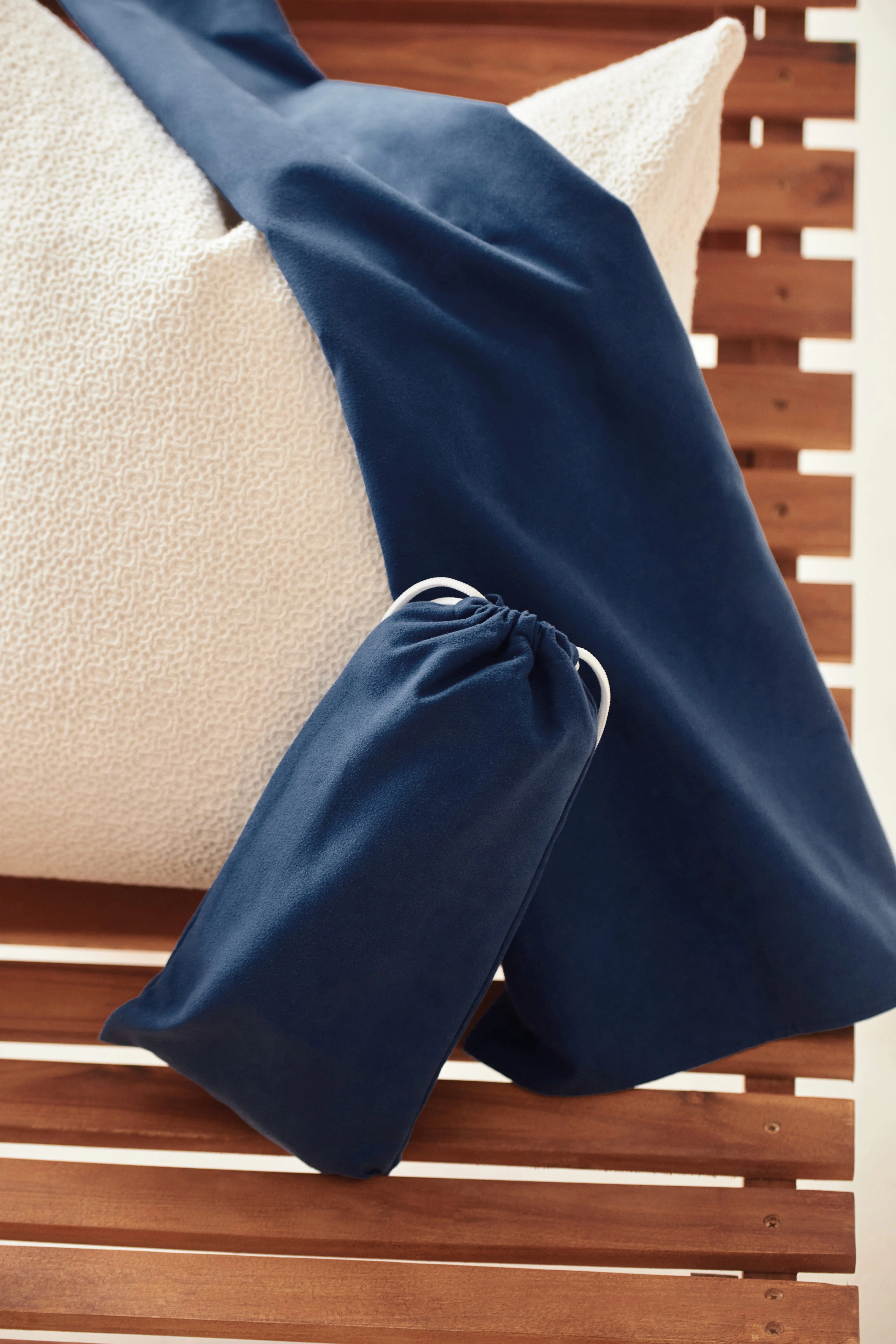 Quick-dry beach towel