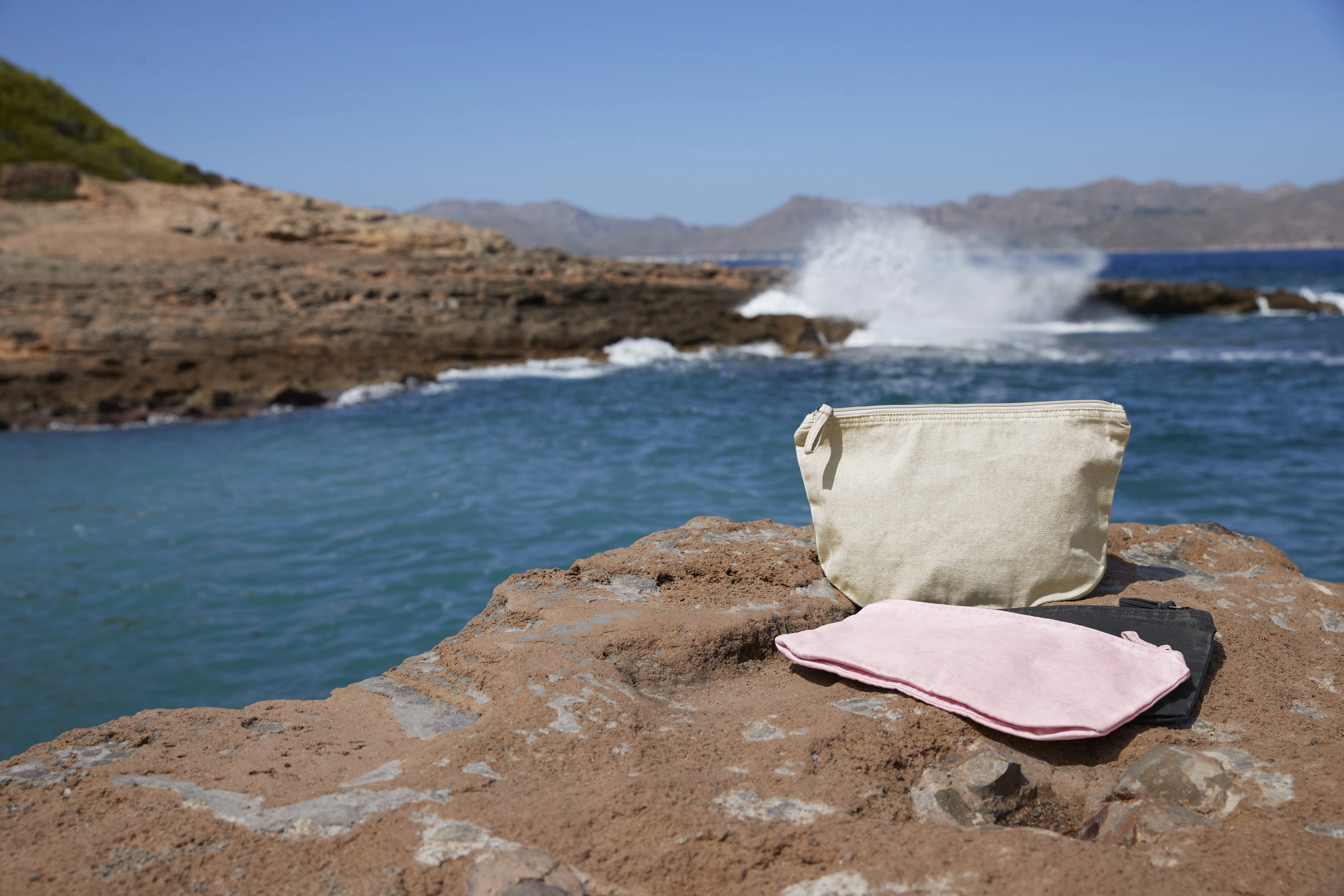 Garment-dyed accessory bag
