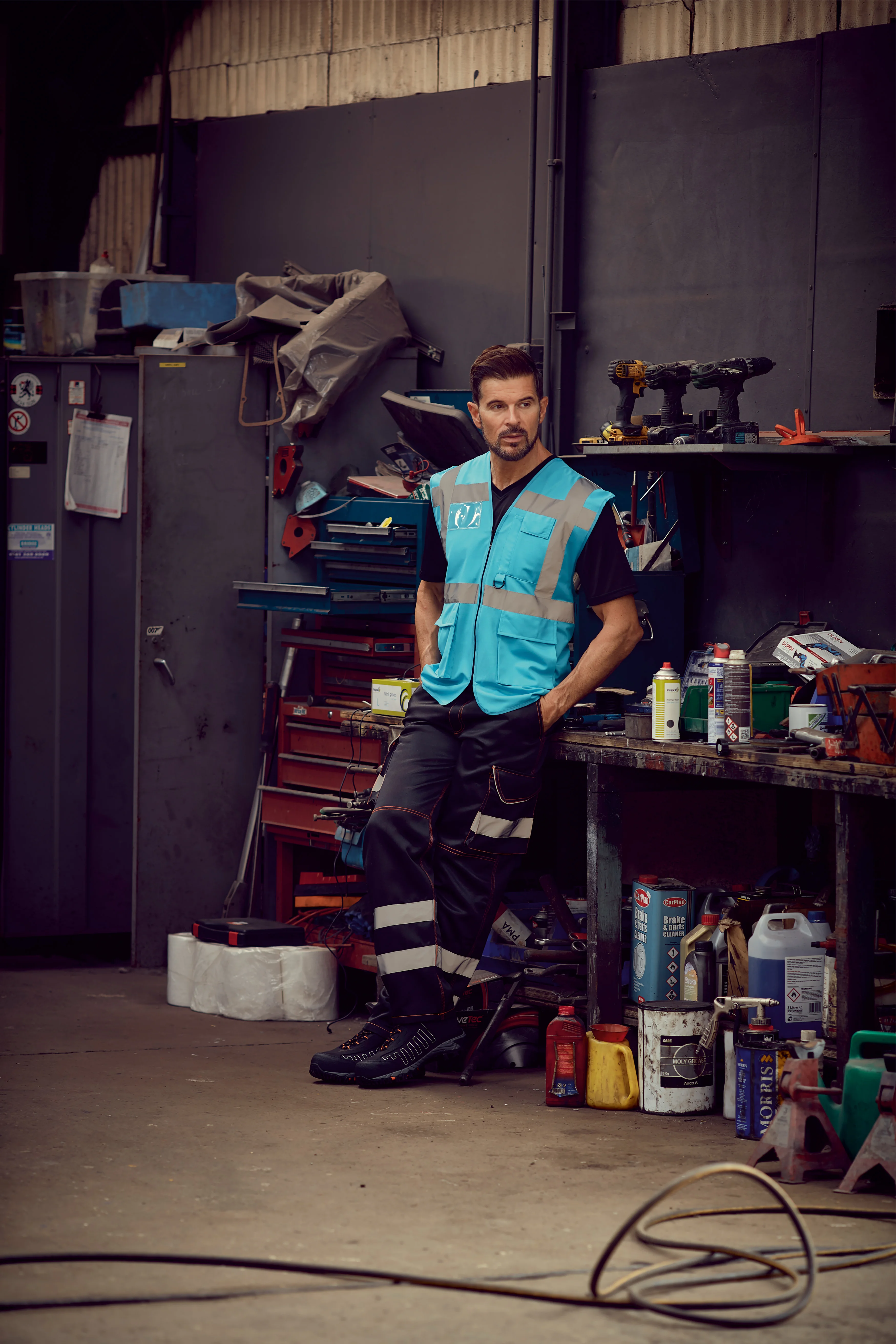 Multifunctional executive hi-vis waistcoat (HVW801)