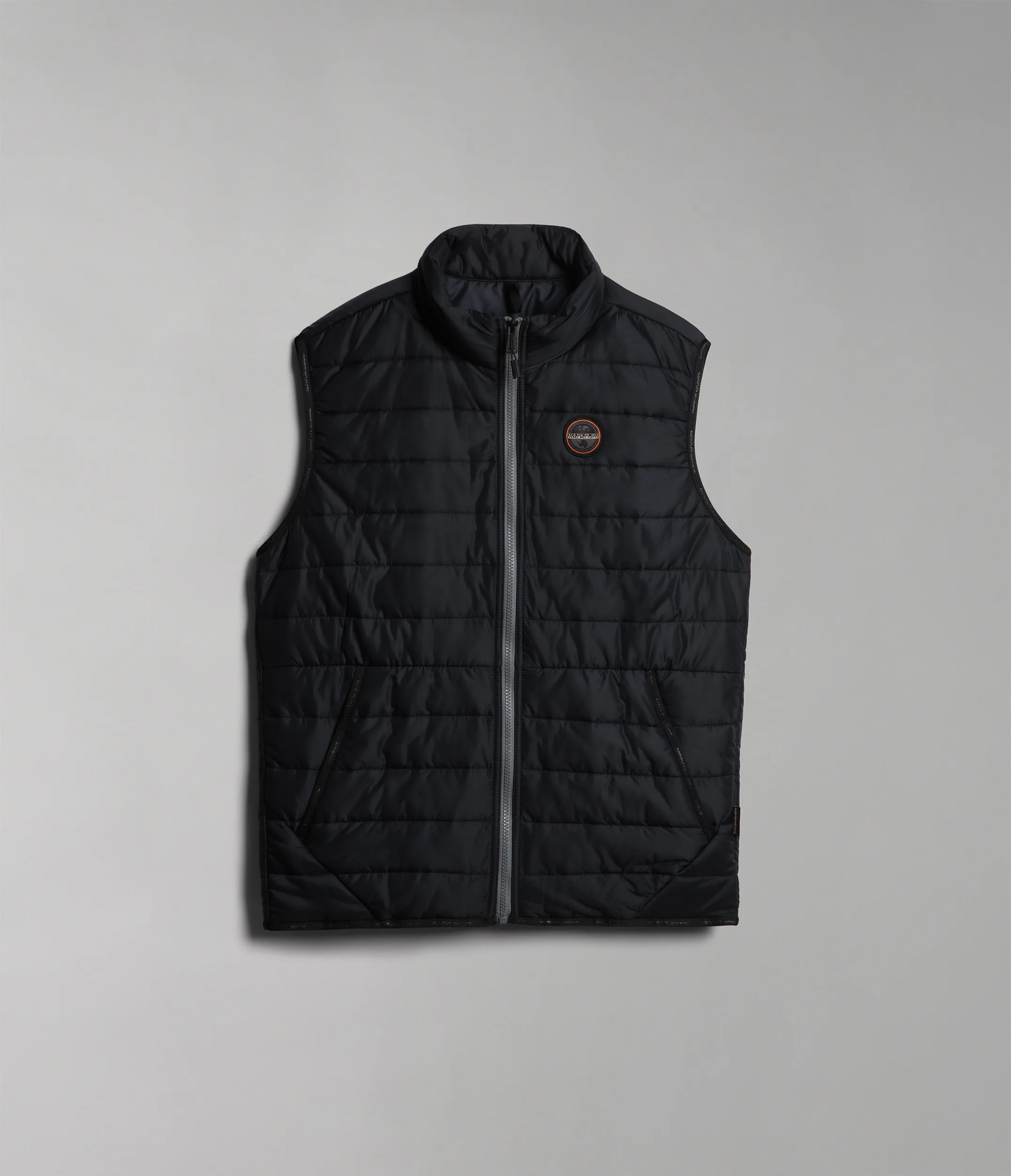 NP0A4H8G BLACK